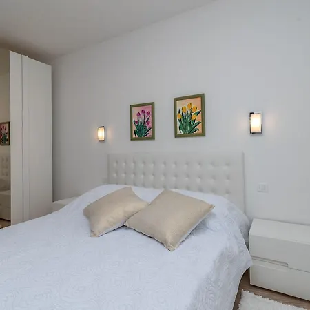 Apartman Eli Appartement *