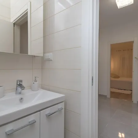 Apartman Eli * Trogir